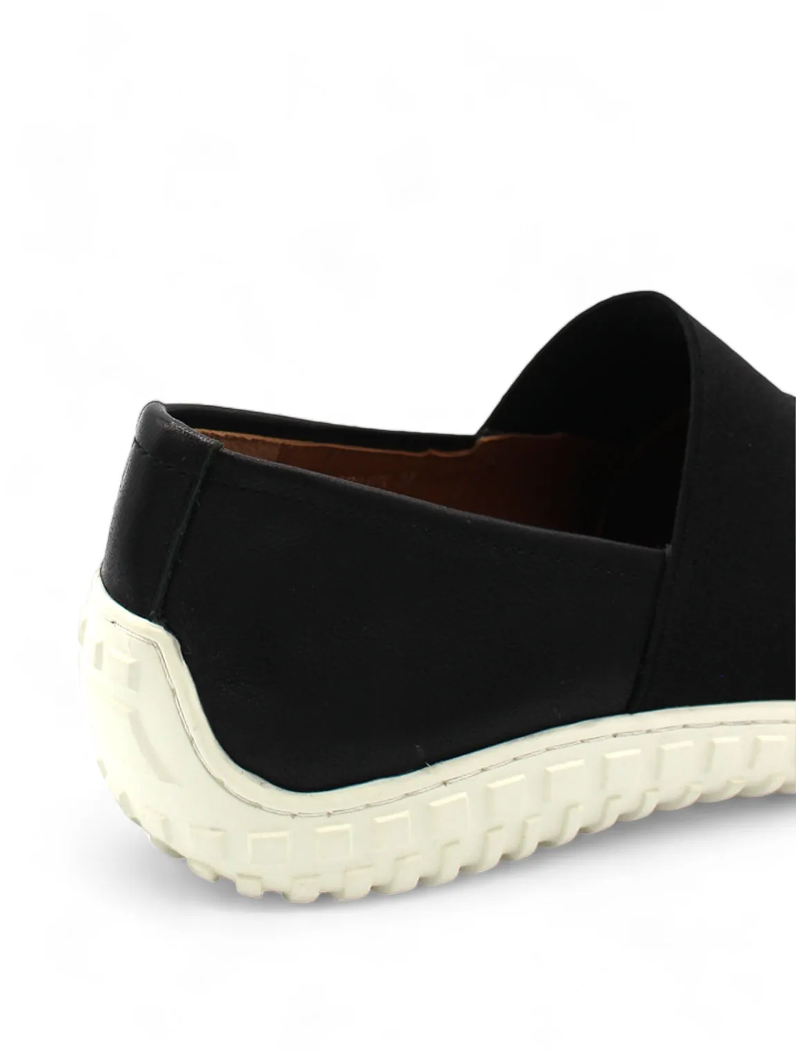 Athleisure Elastic Slip-on Flats