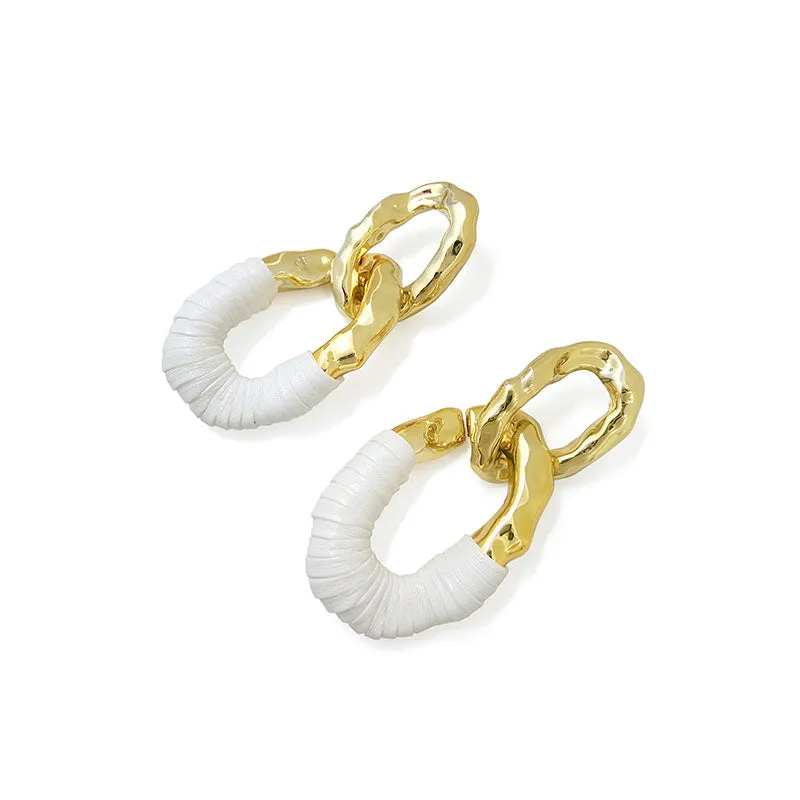 Chic Twist Link Earrings