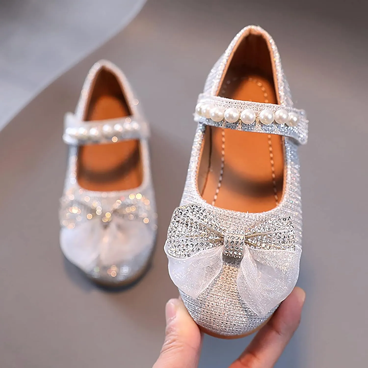 Flat Sandals for Girls Children Flat Heels Shoes Kids Sandals Comfortable Soft Soles Leather Alien Sandals